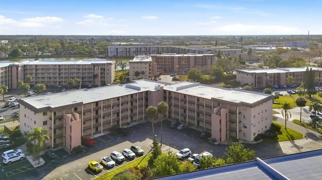 4143 Heron Way 207 Bldg E, BRADENTON