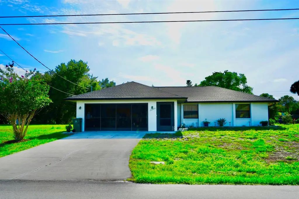 10046 Charlemont Avenue, ENGLEWOOD