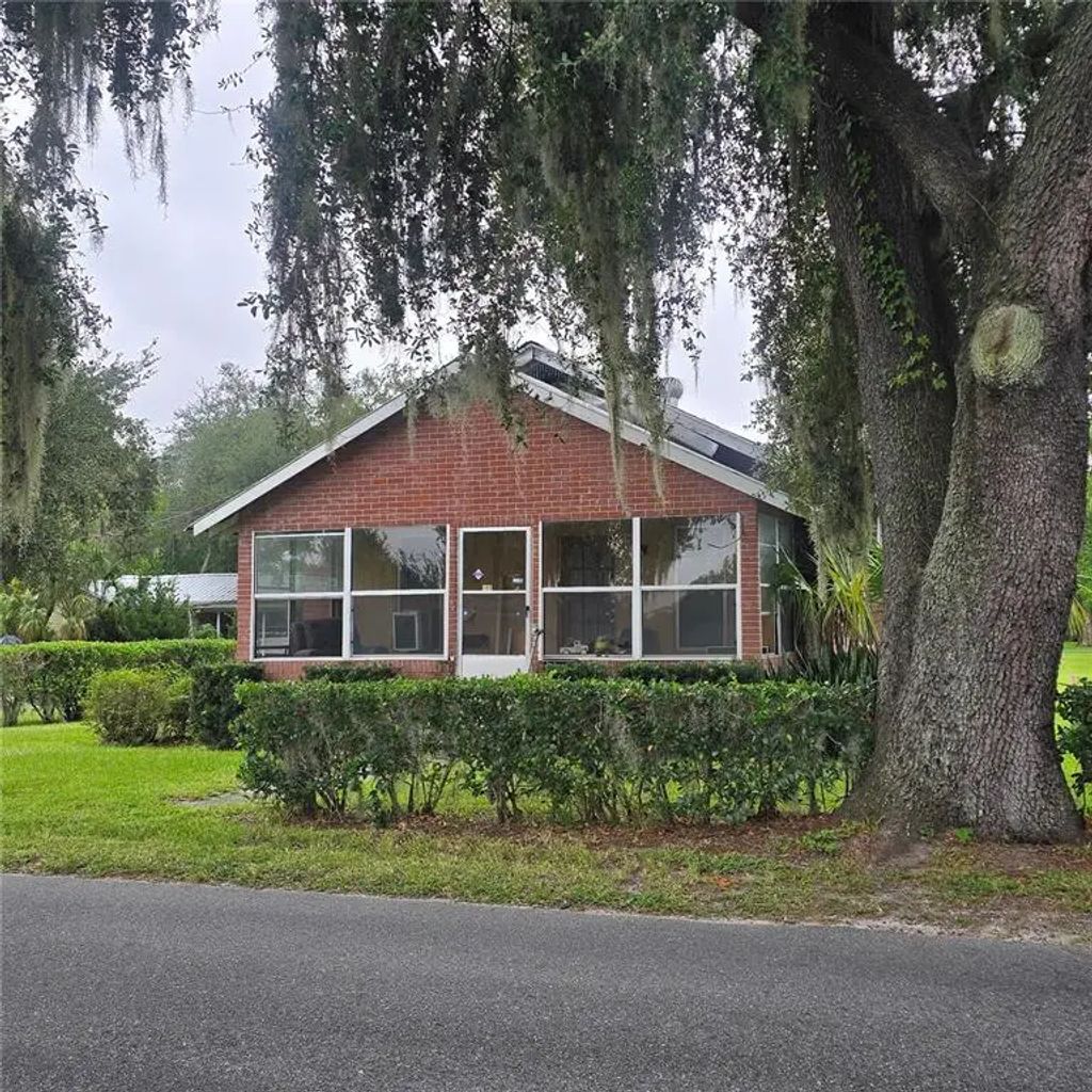 1801 W Granfield Avenue, PLANT CITY