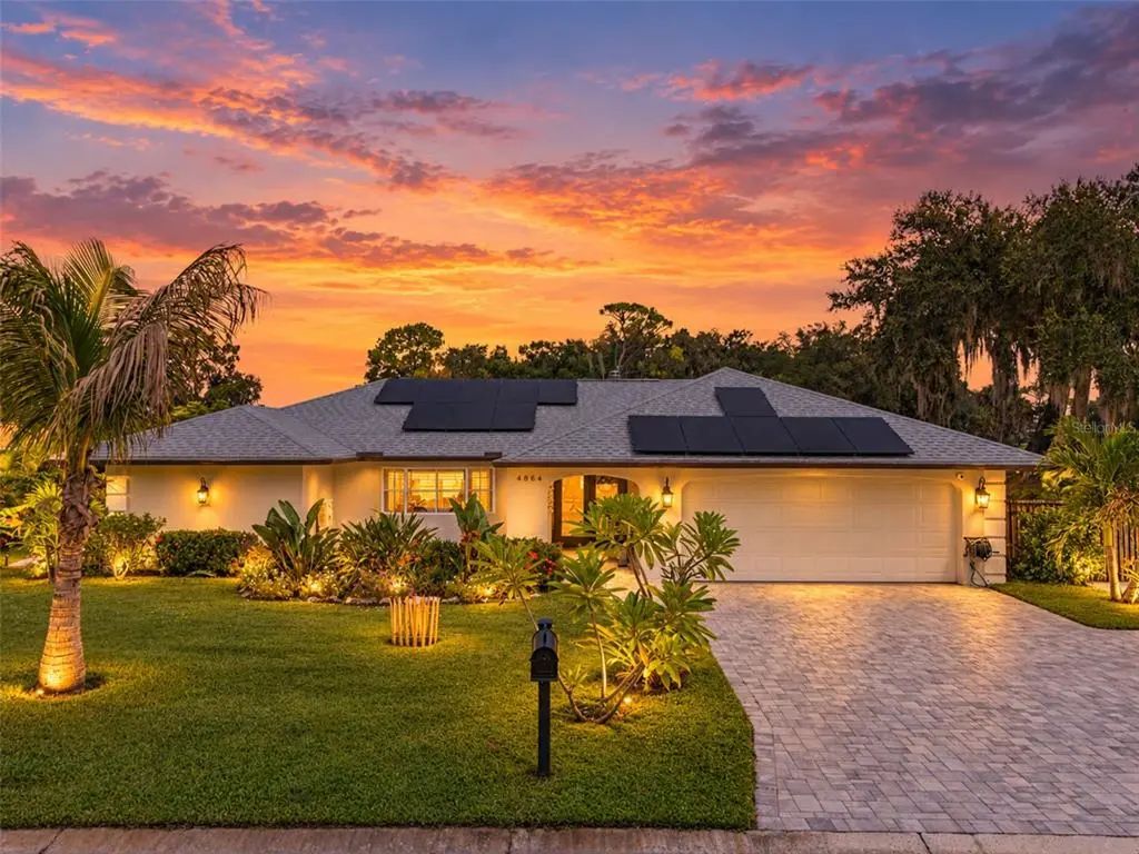 4864 Hawkshead Park, SARASOTA