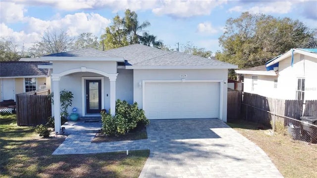 5528 40th Street N, ST PETERSBURG