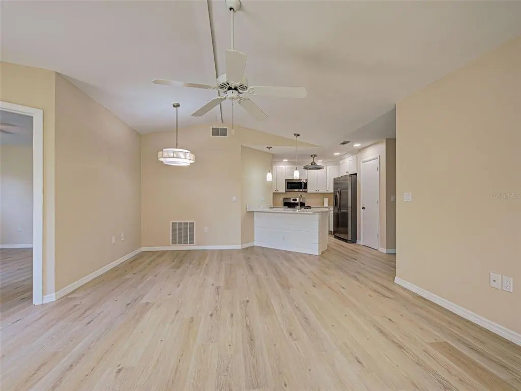 Gulf Shores Realty: 10 6788fa378d71d2397dcf1d5af046c3c5 l