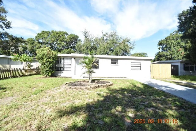 9432 84th Street, SEMINOLE
