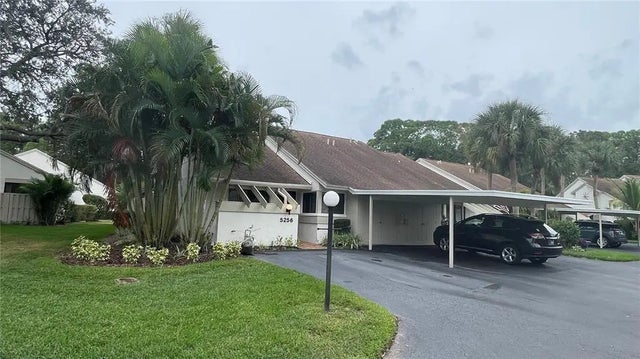 5256 Myrtlewood Road 22, SARASOTA
