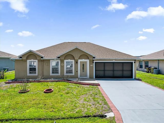 916 Nancy Court, KISSIMMEE