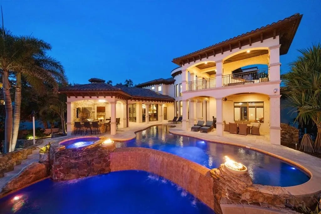 10930 Spring Street, LARGO