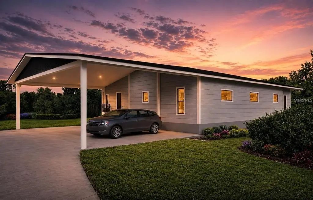 22026 Clinton Avenue, PORT CHARLOTTE