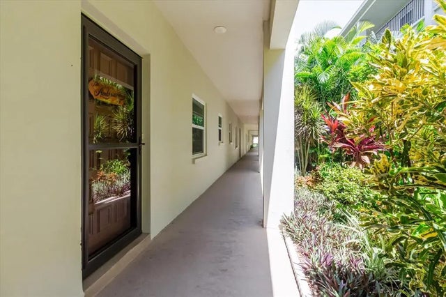 2700 Bayshore Boulevard 5102, DUNEDIN