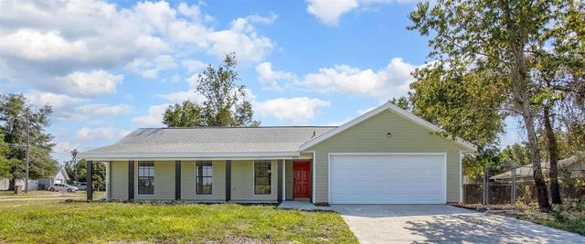1809 E Chapel Drive, DELTONA