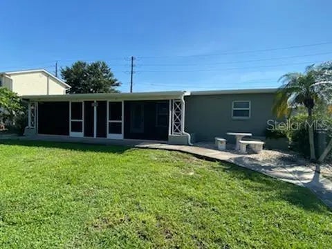 394 N Spring Lake Boulevard Nw B, PORT CHARLOTTE