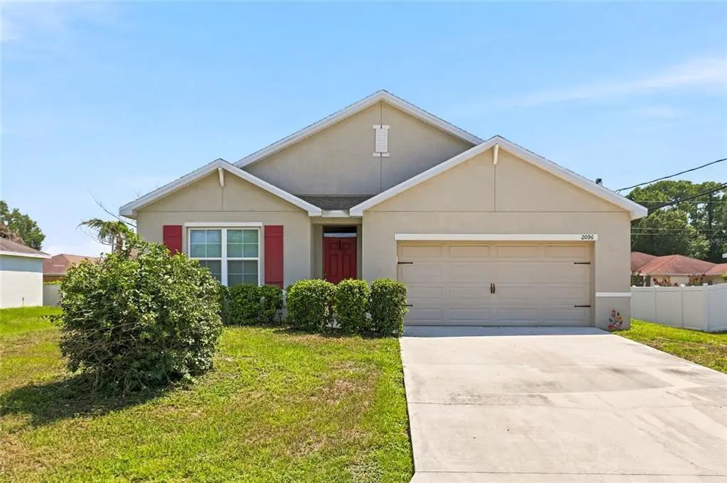 2096 Sw Leafy Road, PORT ST LUCIE