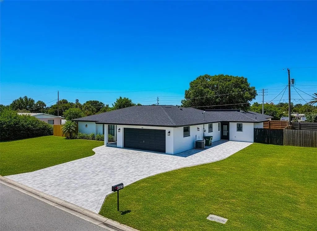 3145 Bougainvillea Street, SARASOTA