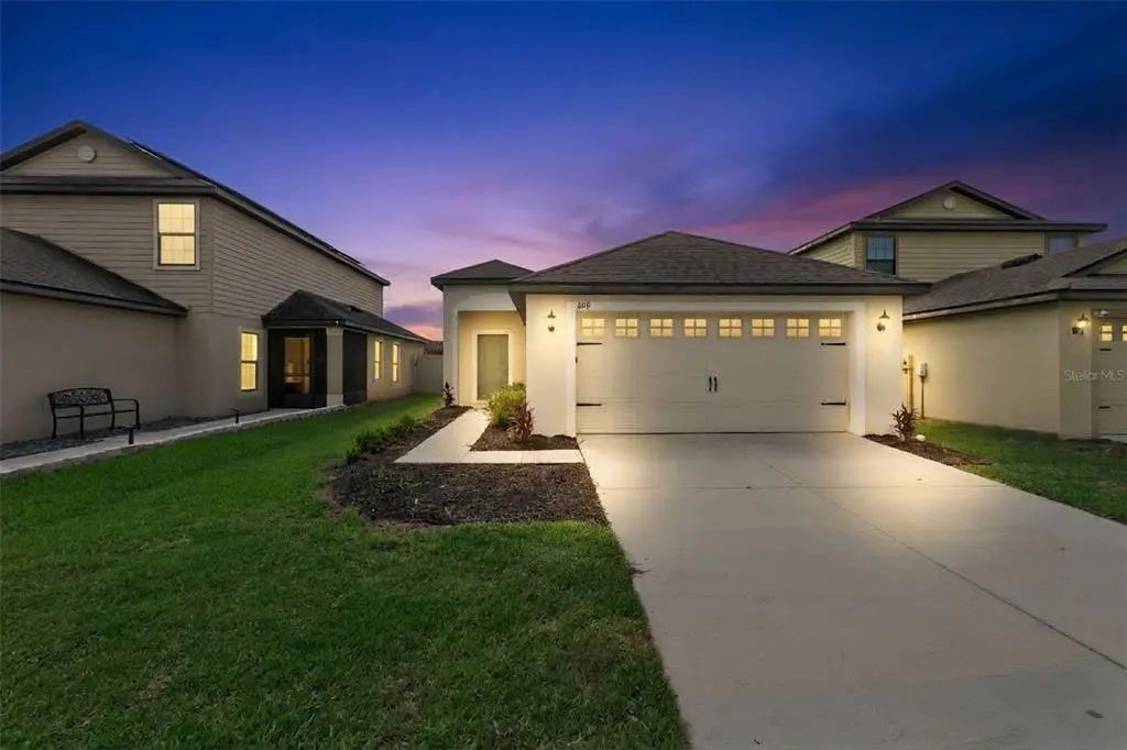 2119 Peyto Way, LAKELAND