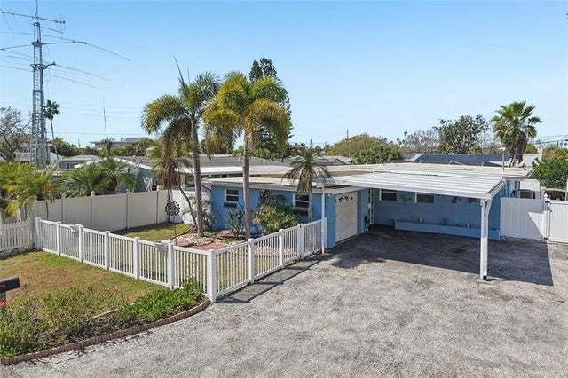 204 160th Avenue, REDINGTON BEACH