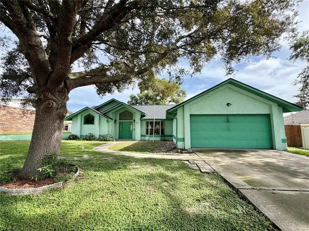 632 Fourwind Street, DELTONA
