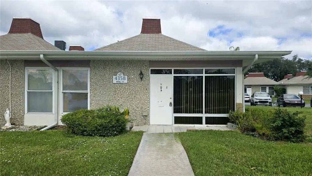 Photo of Listing #TB8468101