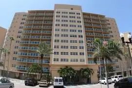 Photo of Listing #U8225202