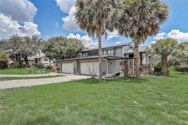 32 Nottingham Way, HAINES CITY