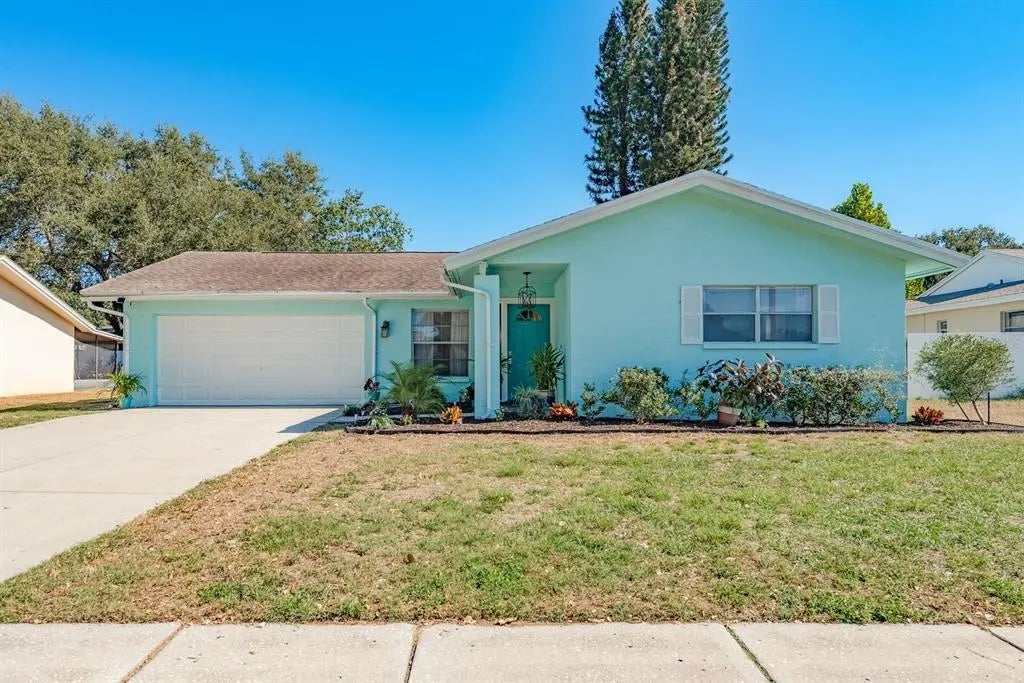 2540 Southpointe Drive, DUNEDIN