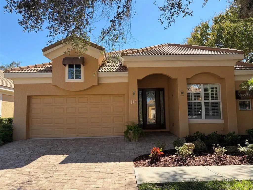 10 Lakeside Way N, PALM COAST