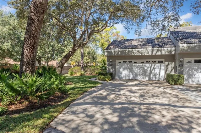 100 Durham Place, LONGWOOD