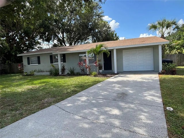 4545 37th Avenue N, ST PETERSBURG