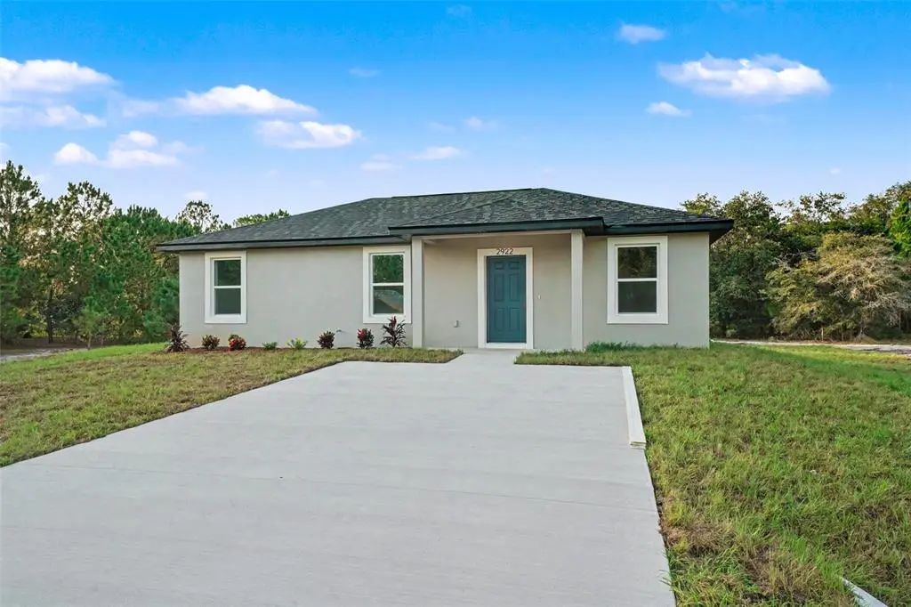 2922 W Perry Road, AVON PARK