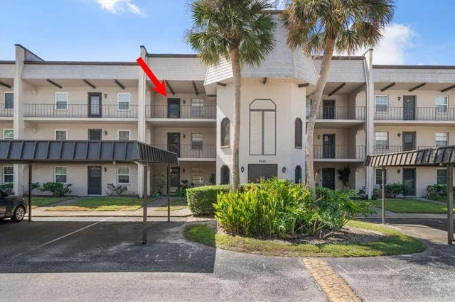 8681 Bardmoor Boulevard 304c, SEMINOLE