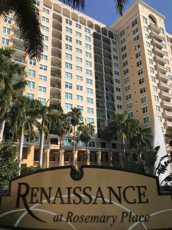 750 N Tamiami Trail 208, SARASOTA