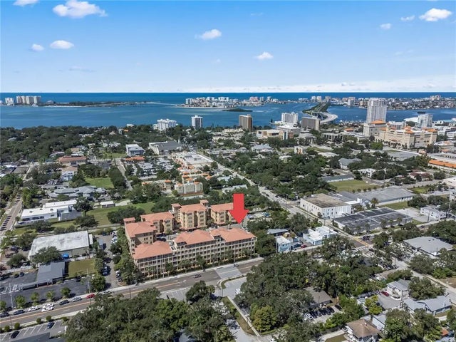 642 Wells Court 302, CLEARWATER