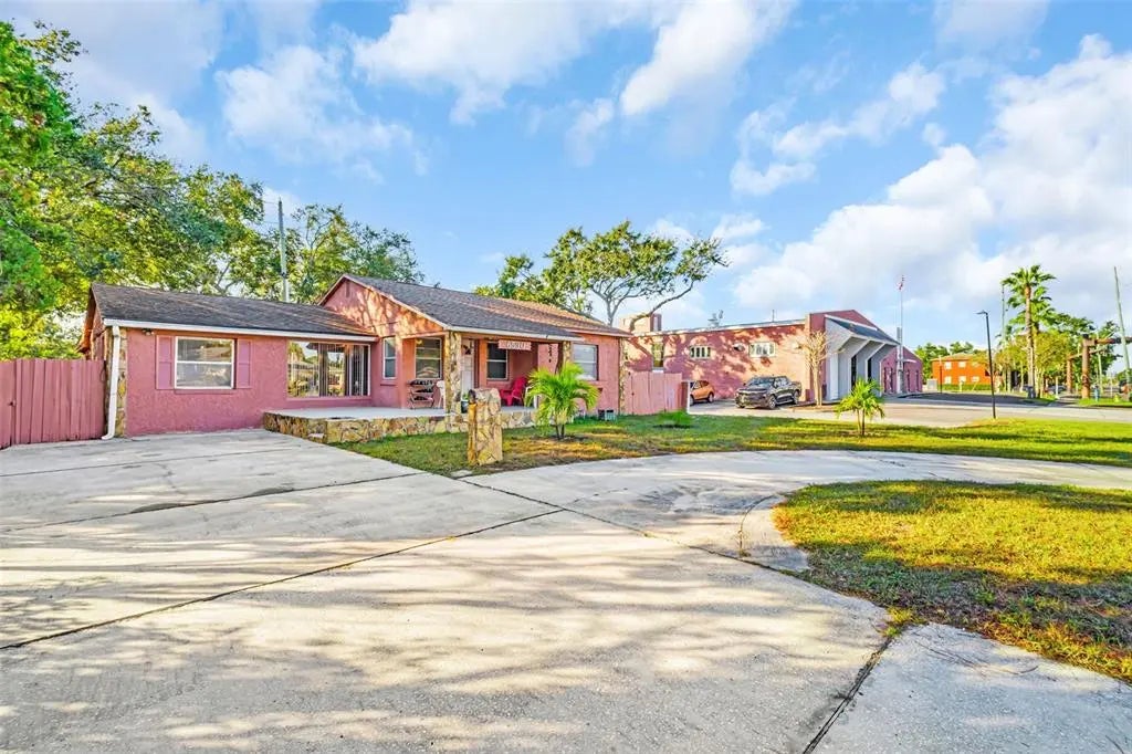 6530 5th Avenue N, ST PETERSBURG