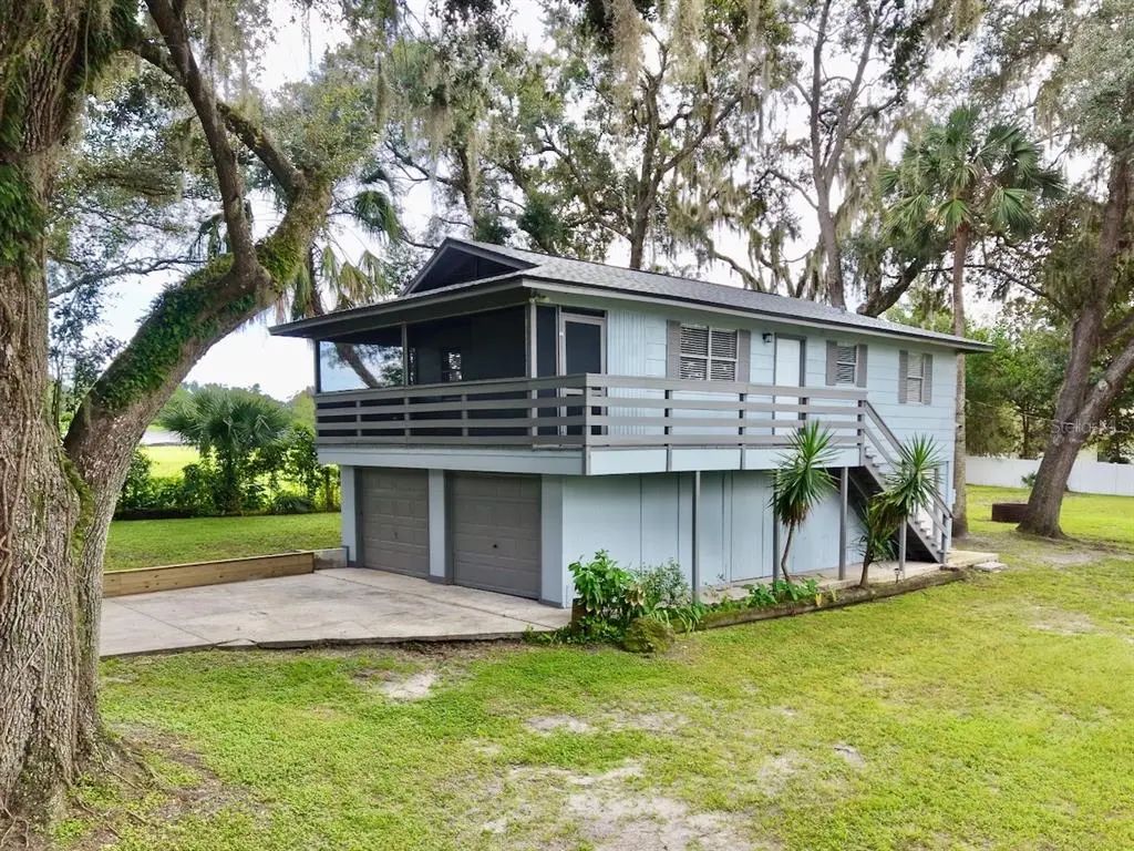10210 Davis Road, TAMPA