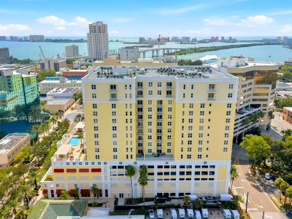 628 Cleveland Street 1211, CLEARWATER