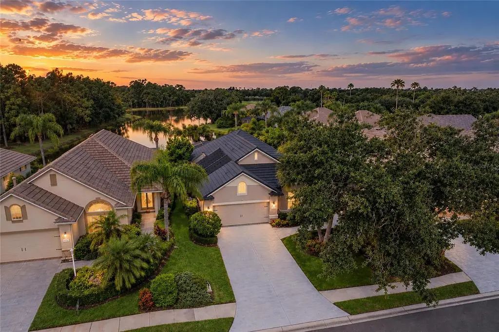 7818 Troon Court, LAKEWOOD RANCH