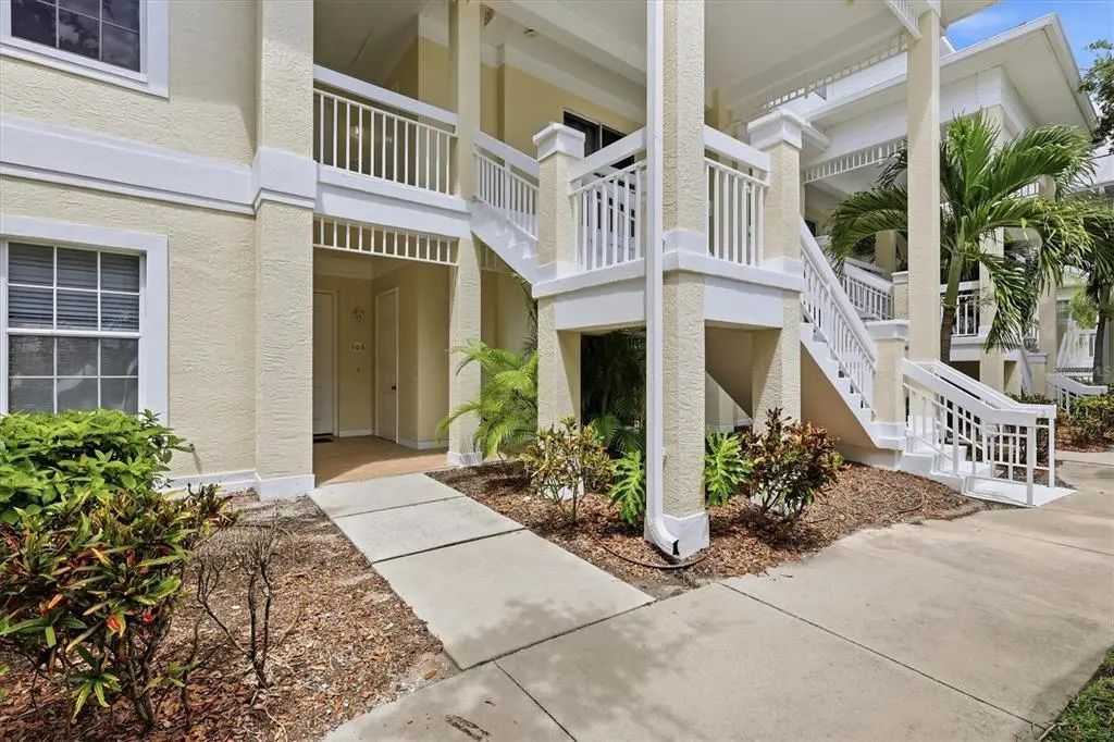 3705 54th Drive W 103, BRADENTON