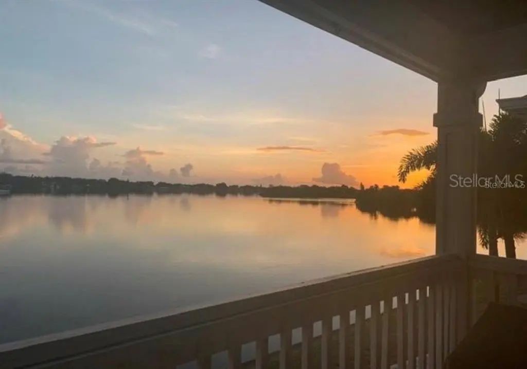 201 Pompano Drive Se C Furnished, ST PETERSBURG