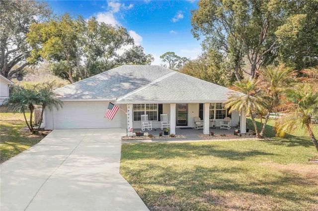 194 S Lake Mariam Drive, WINTER HAVEN