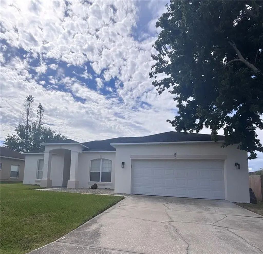 351 Corsica Court, KISSIMMEE