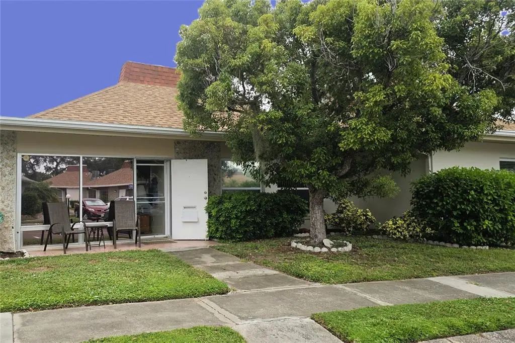 4324 Tahitian Gardens Circle D, HOLIDAY