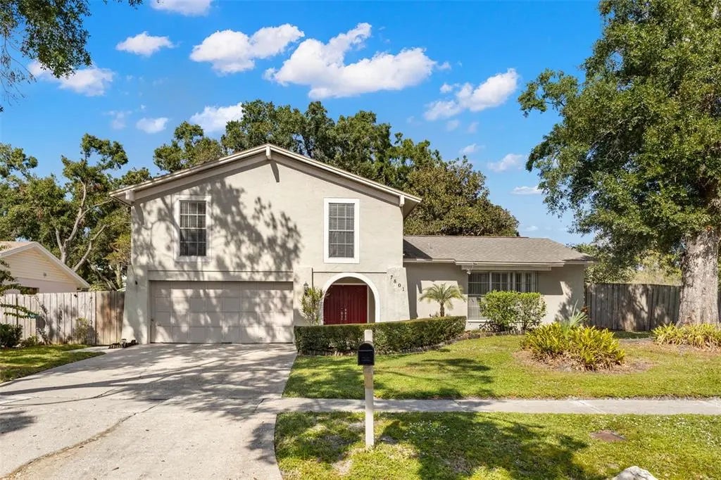7801 Greenshire Drive, TAMPA