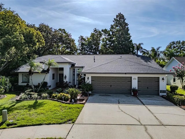 910 Kingscote Court, SAFETY HARBOR