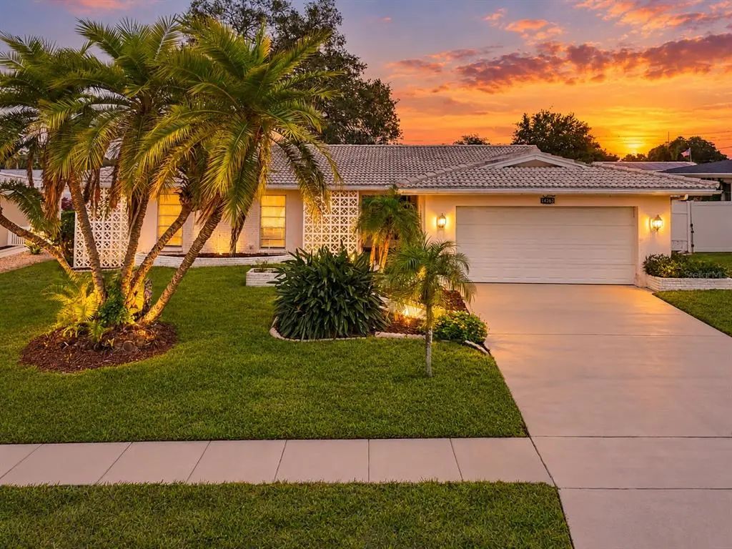 14363 Neptune Road, SEMINOLE