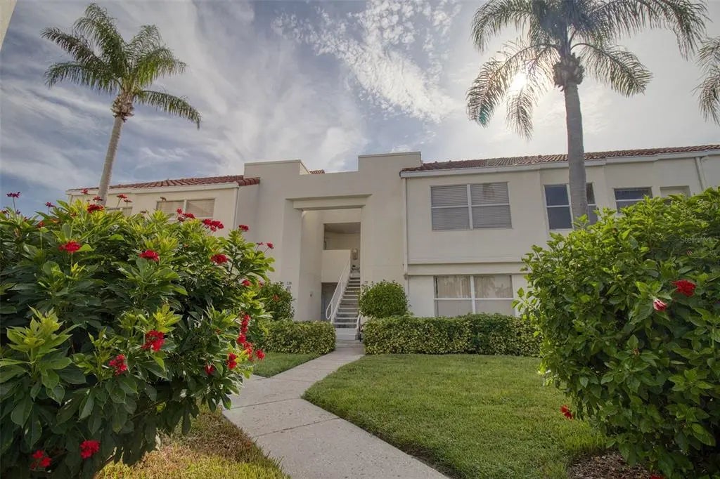 6059 Bahia Del Mar Boulevard 139, ST PETERSBURG