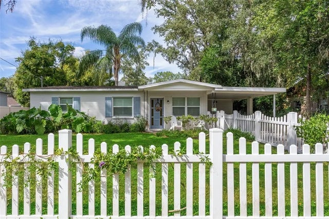 2321 Carroll Grove Drive, TAMPA