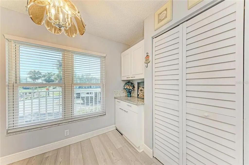11 of 35 - 3980 Ironwood Circle 206, BRADENTON, FL