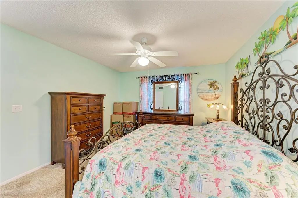 14 of 35 - 3980 Ironwood Circle 206, BRADENTON, FL
