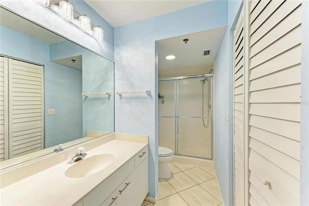 15 of 35 - 3980 Ironwood Circle 206, BRADENTON, FL