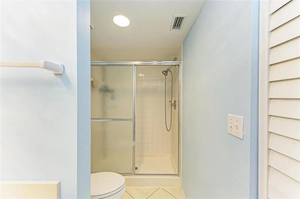 16 of 35 - 3980 Ironwood Circle 206, BRADENTON, FL