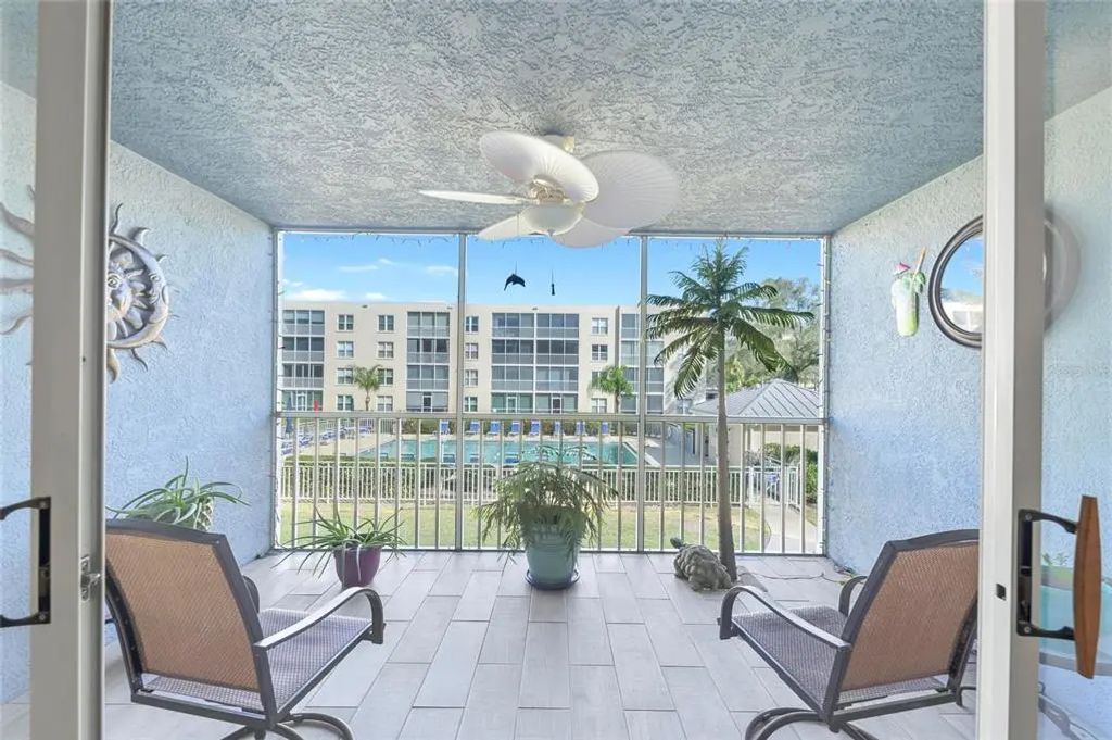 28 of 35 - 3980 Ironwood Circle 206, BRADENTON, FL