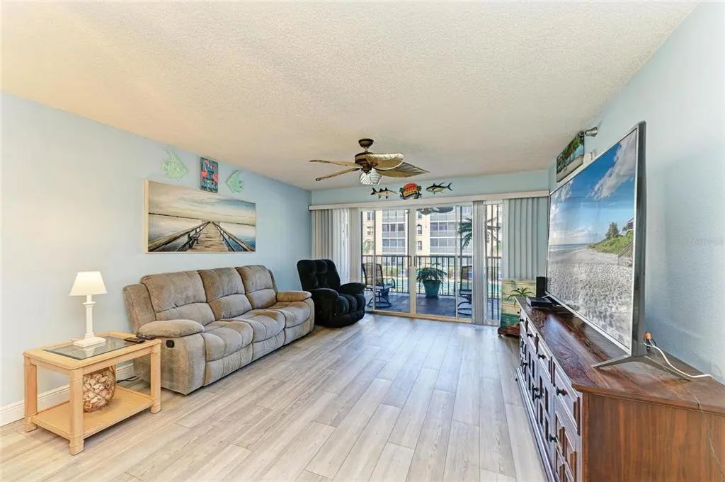 4 of 35 - 3980 Ironwood Circle 206, BRADENTON, FL